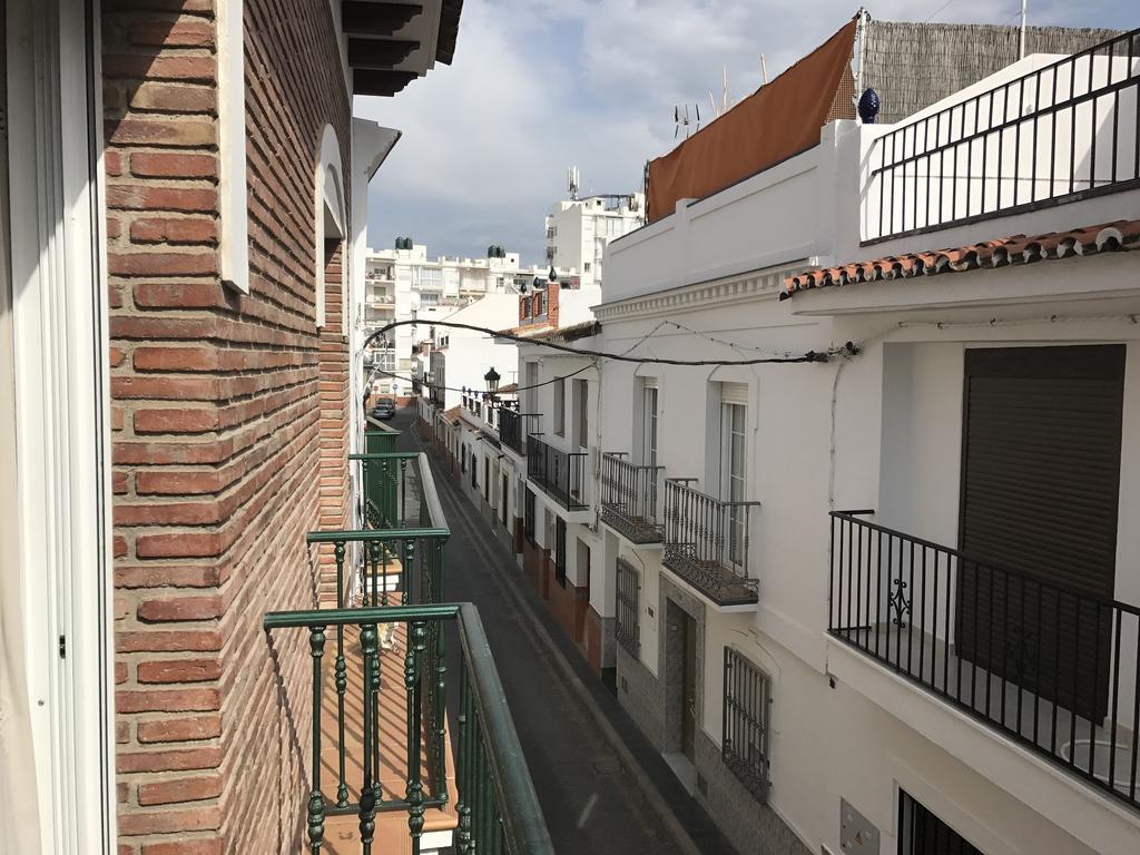 Easy Nerja Apartments Exteriör bild