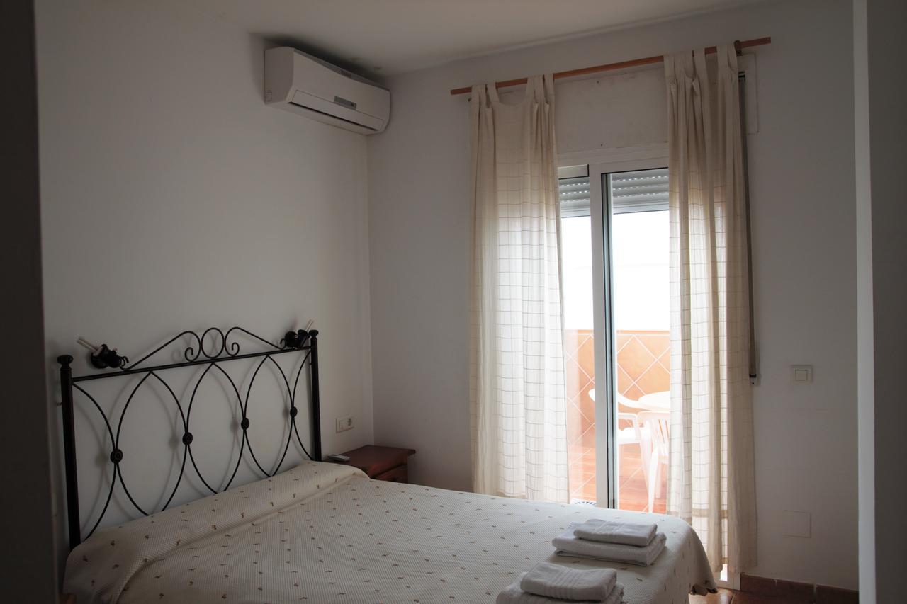 Easy Nerja Apartments Exteriör bild