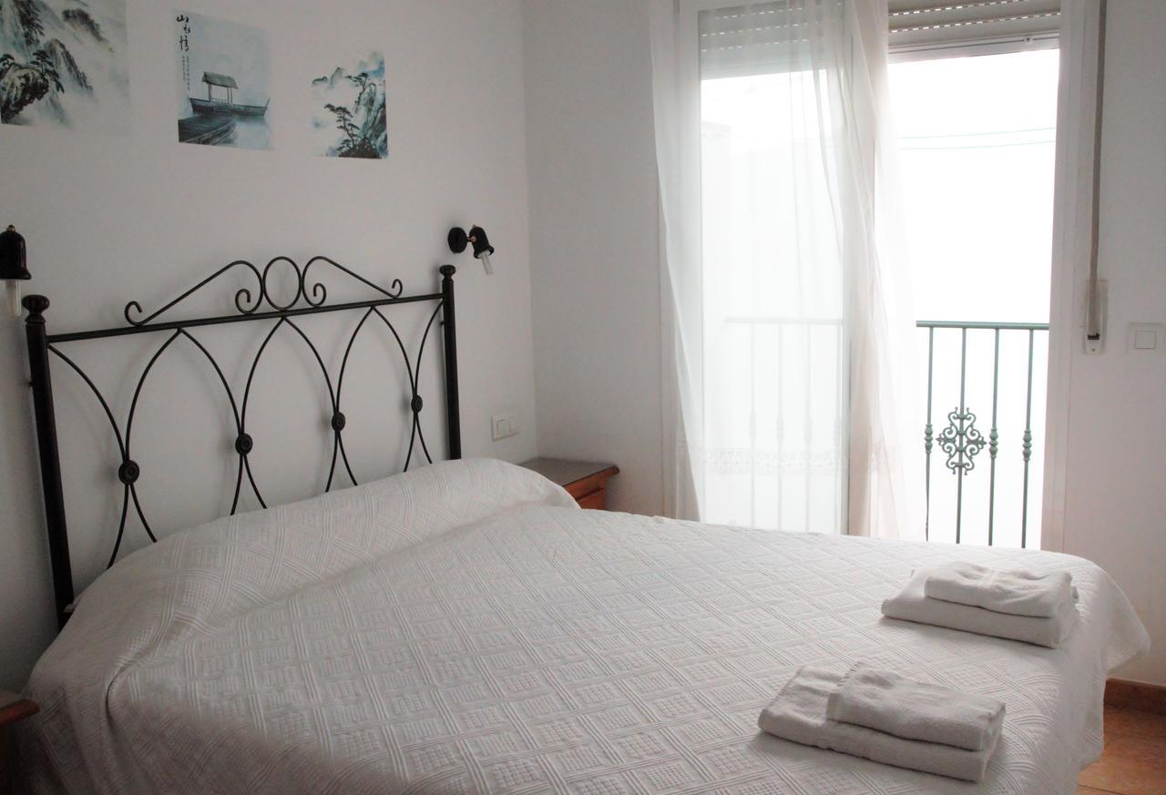 Easy Nerja Apartments Exteriör bild
